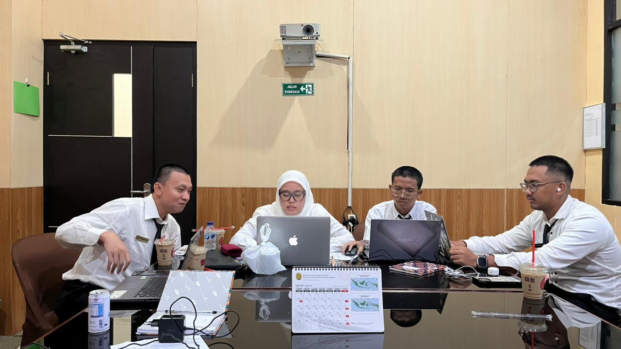 WhatsApp Image 2025 10 04 at 19.23.01